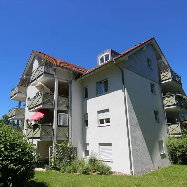 Wohnung zum Verkauf: modernes Design, helle Räume und zentrale Lage. Ideal für Familien oder Investoren.